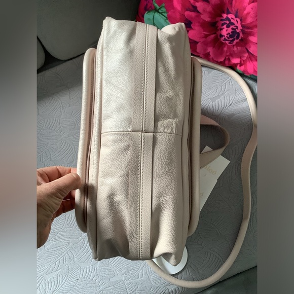 BEAUTIFUL CHLOE PARATY bag. So DRESSY🔥🔥🔥 - Picture 3 of 15